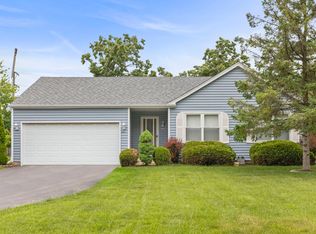 2980 Pineland Ct, Aurora, IL 60504