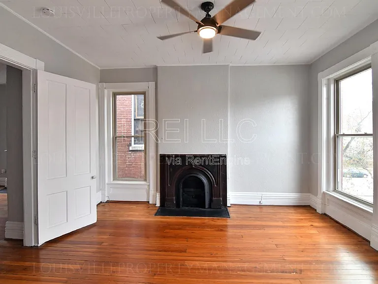 607 E Saint Catherine St #2 — Photo 10