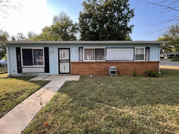 2223 Sycamore Cir, Murfreesboro, TN 37130