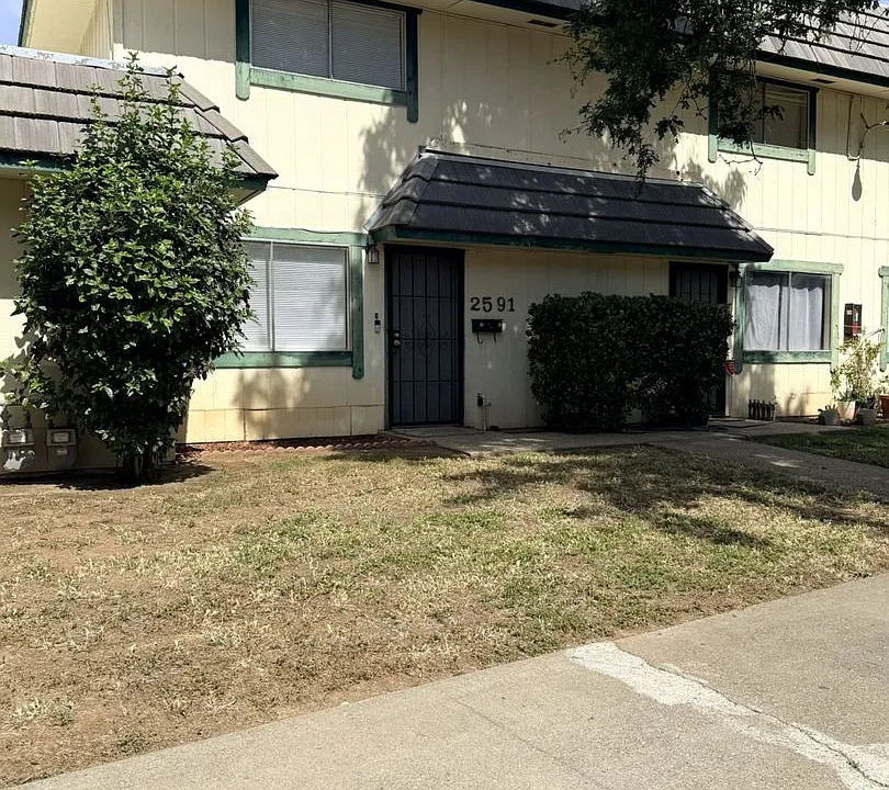 2591 Glen Ave #2597