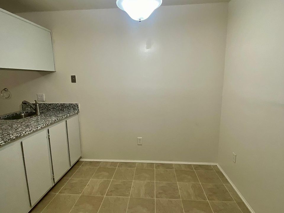 1751 Cass Lake Front Rd 204, Keego Harbor, MI 48320 Zillow