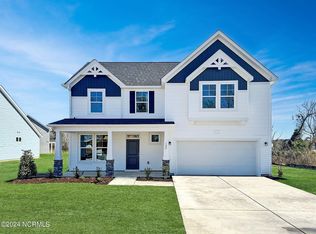 111 Flora Field Dr, Jacksonville, NC 28546
