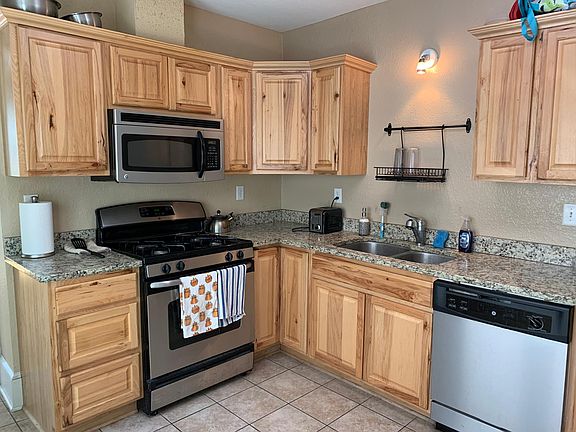 2nd image of 3141 Aldrich Ave S #2