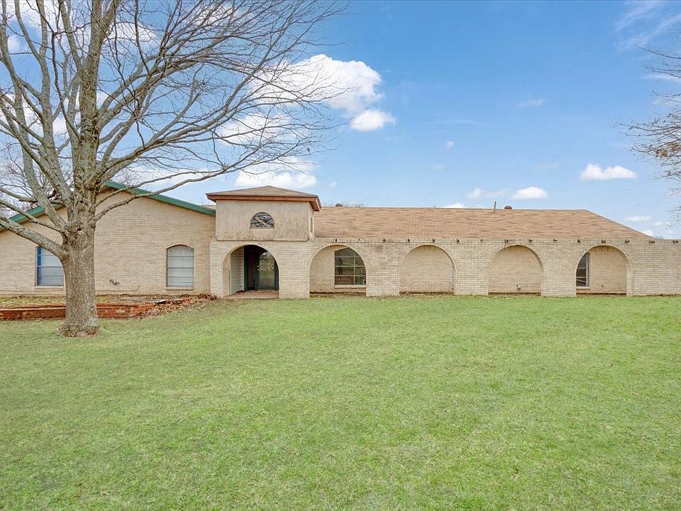 1st image of 2243 Stickhorse Ln