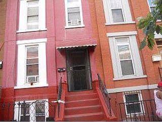 5th image of 74 Rockaway Ave
