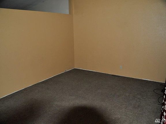 2nd image of 10207 217th Avenue Ct E