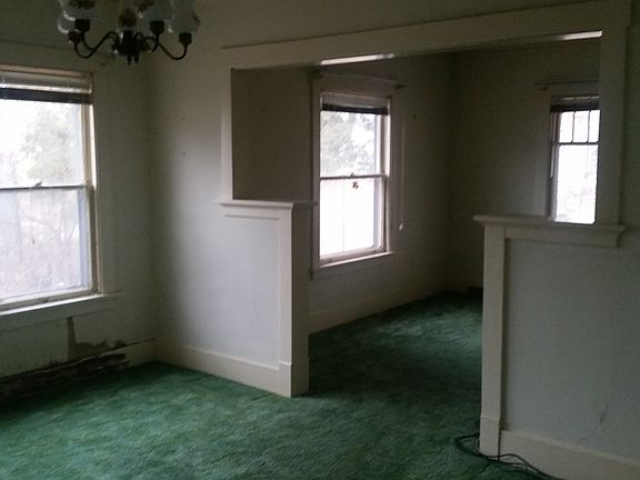4th image of 808 N Elmer Ave