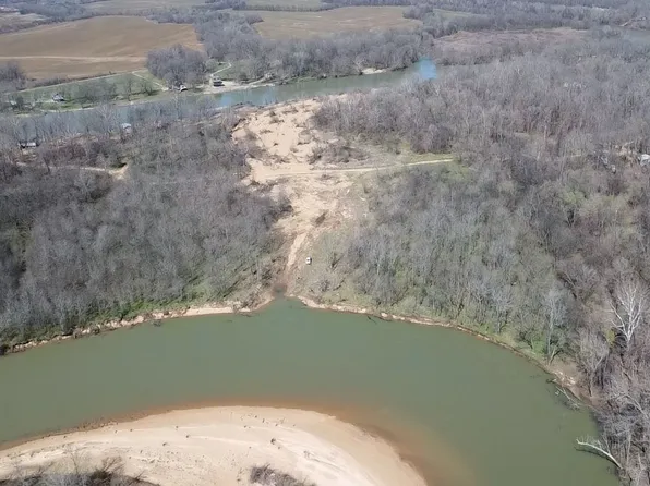 Spring Bay Rd, Doniphan, MO 63935