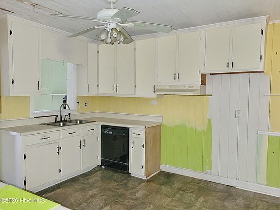 5th image of 137 Pine Street