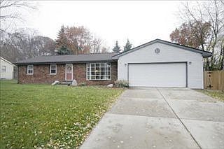 2nd image of 1220 Woodview Dr
