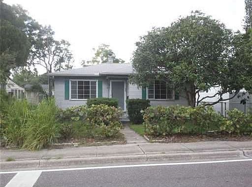 1st image of 630 38th Ave N