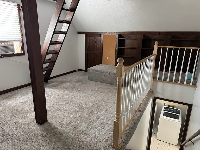 537 Aquarius Dr — Photo 22