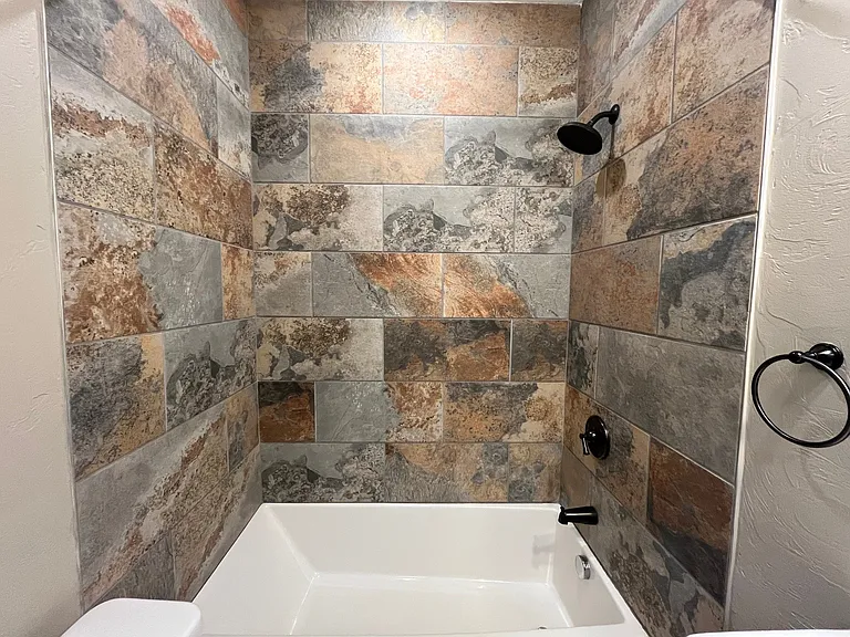 100 S 22nd St #13 — Photo 20