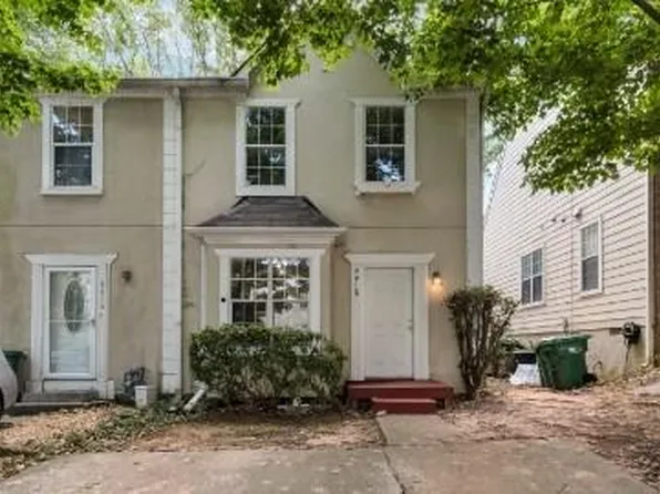 6618 Meadow Green Cir, Peachtree Corners, GA 30092