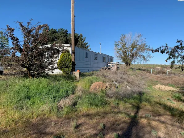 4381 State Route 260, Connell, WA 99326