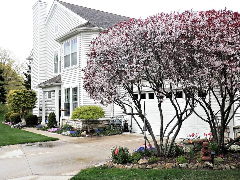 1st image of 33311 Fairport Dr