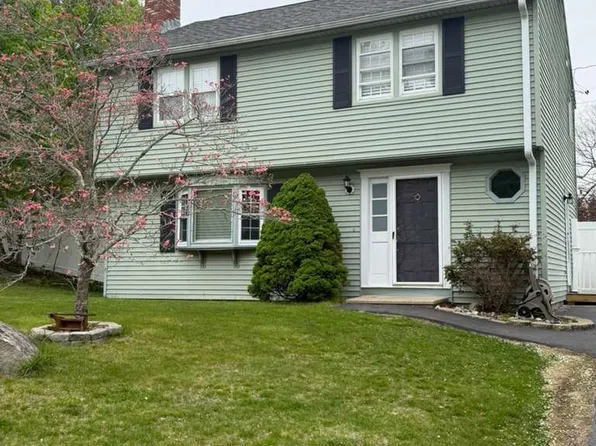 9 Old Coach Rd, Nashua, NH 03062