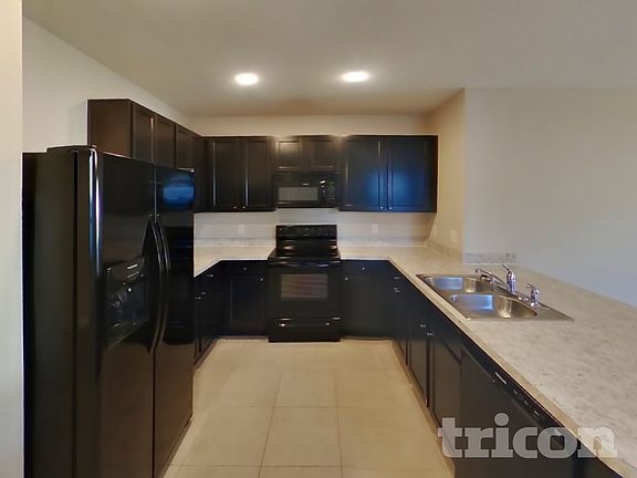 5th image of 6632 Seaway Dr