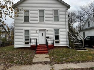 241 E Myrtle St #1, Virginia, IL 62691