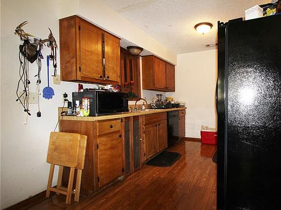 4th image of 12211 Quail Dr
