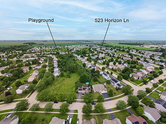 4th image of 523 Horizon Ln