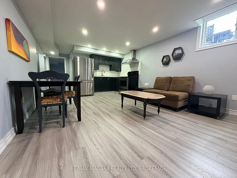 5622 Osprey Ave #LOWER — Photo 2