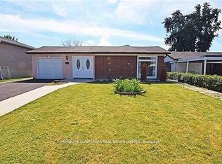 3670 Crabtree Cres, Mississauga, ON L4T 1S6