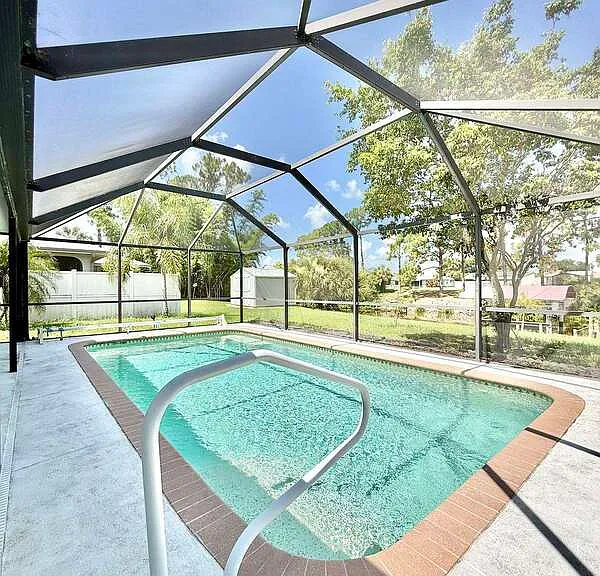 2055 Hyatt Dr — Photo 36