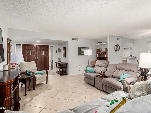3rd image of 25801 S ONTARIO Drive
