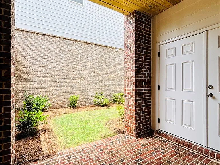 657 Summit Hill Way — Photo 49
