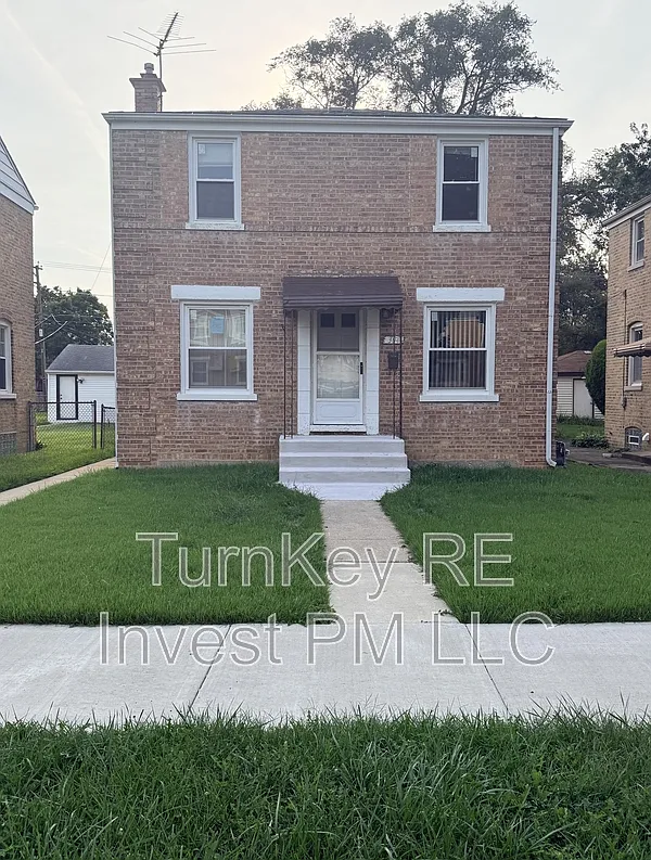 2 bed, 1.0 bath, 1000 sqft, $1,800 — Photo 1
