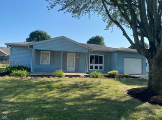 931 Rolling Hill Rd, Greenwood, IN 46142