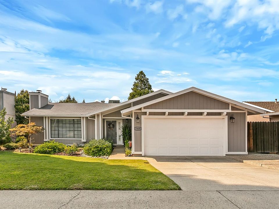 2nd image of 7809 Sun Terrace Way