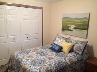 415 W 14th St #B, The Dalles, OR