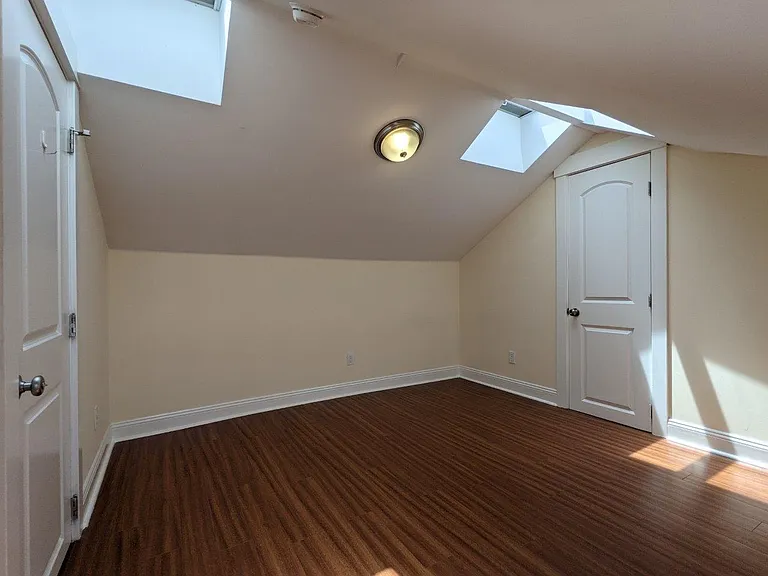 2210 Durant Ave — Photo 26