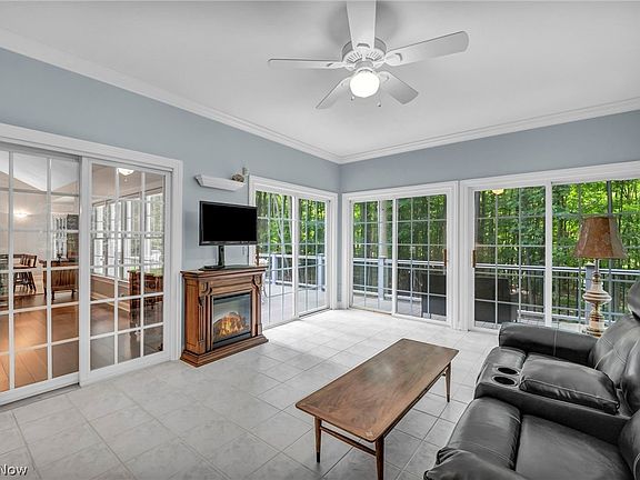 5th image of 1144 Tanglewood Dr