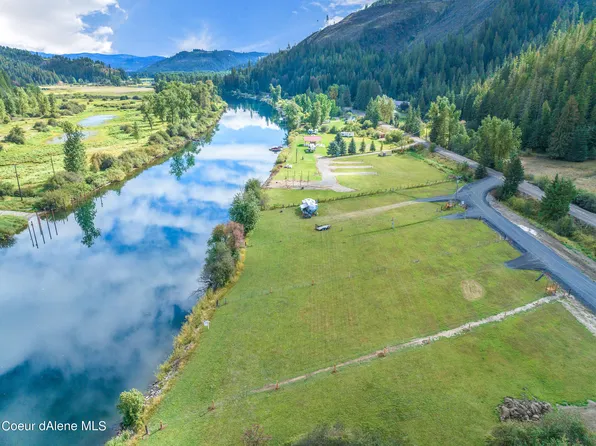 35 Horn Hooked Ln, Saint Maries, ID 83861