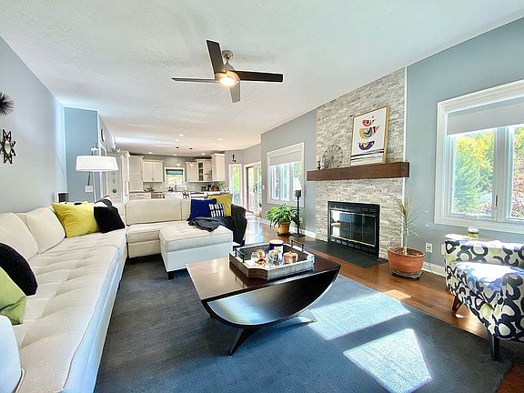 2nd image of 6770 Windward Hills Dr #62