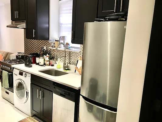 Rented by Corcoran | media 19