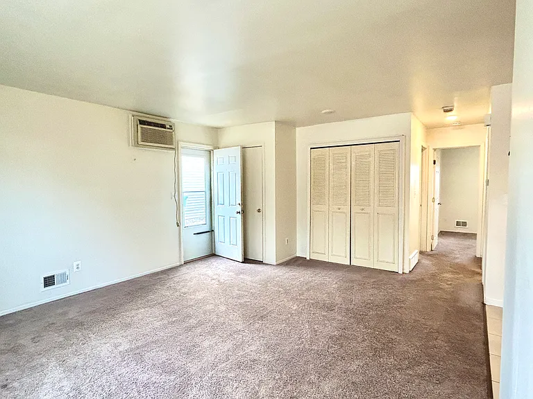 1638 Parkwood Ave — Photo 6