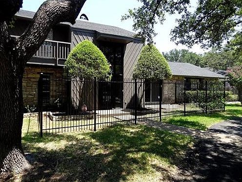 1st image of 9010 Balcones Club Dr
