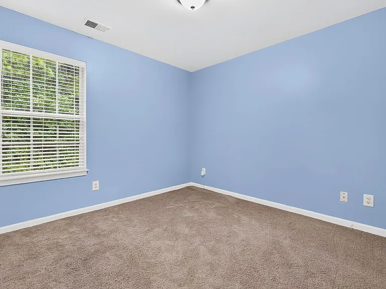 5495 Hampton Ct — Photo 26