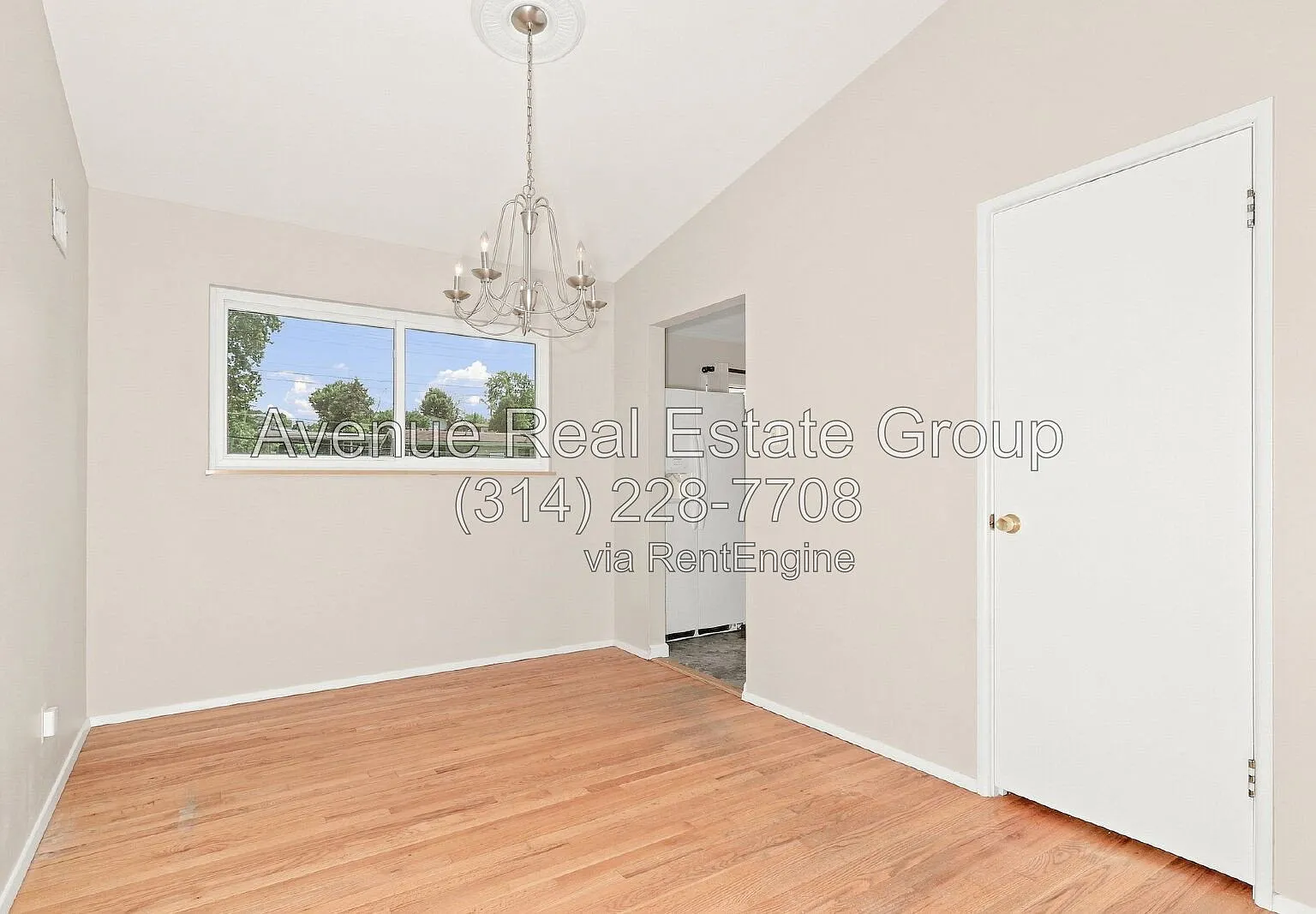 3 bed, 2.5 bath, 1844 sqft, $2,700 — Photo 4