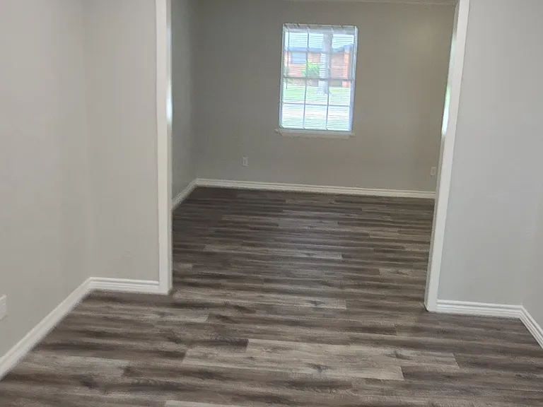 805 Aztec Dr — Photo 8