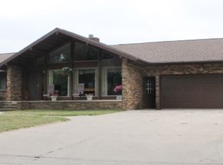 929 Irwin St, Lake View, IA 51450