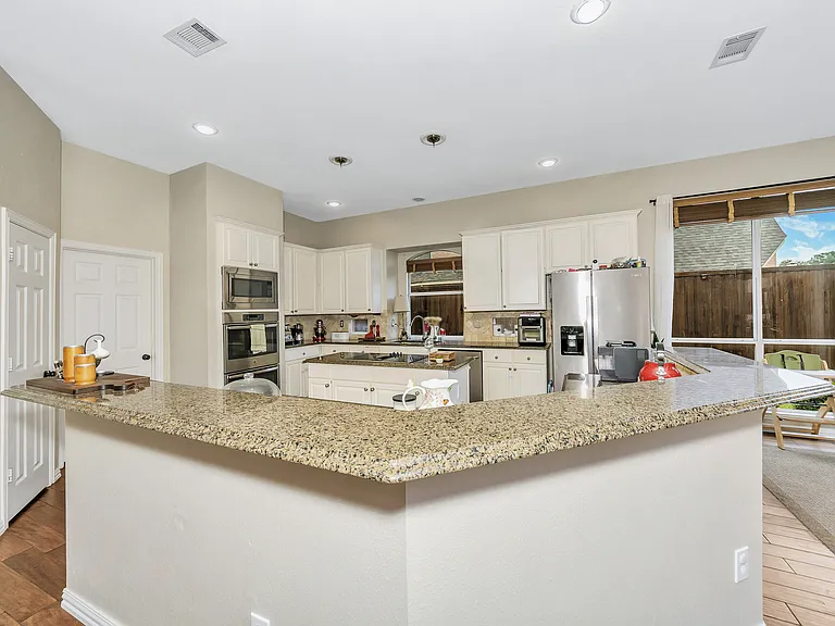 3608 Edgestone Dr — Photo 24