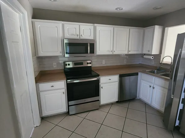 (undisclosed Address), Lake Placid, FL 33852