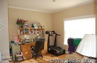 5th image of 44 Forge Valley Dr