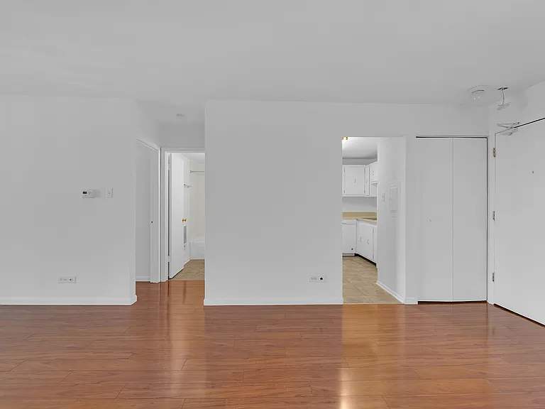 700 Perrie Dr #416 — Photo 10