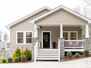 74 W Chapel Rd, Asheville, NC 28803